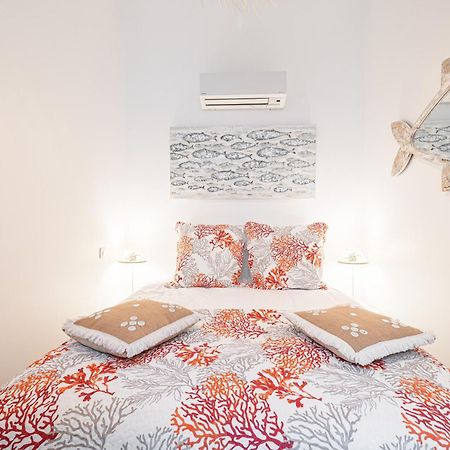 La Petite Chaise Bleue Nice Luaran gambar